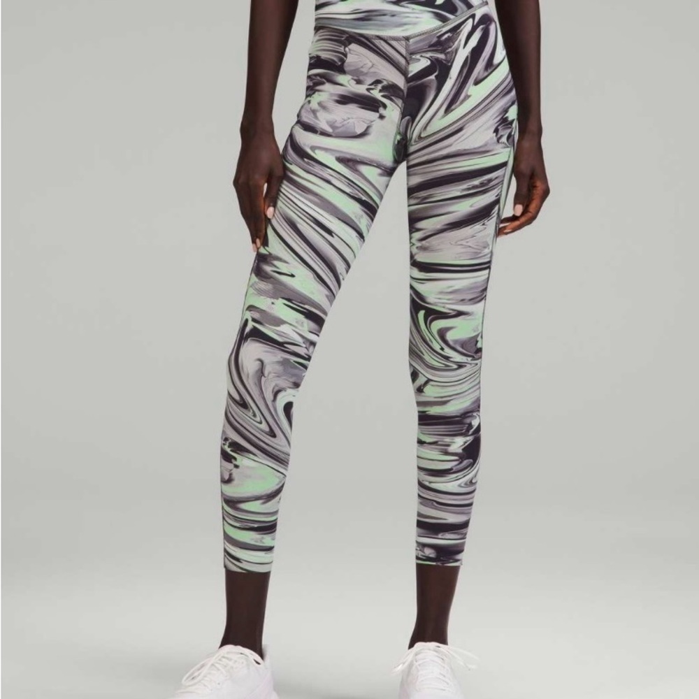 Lululemon Base Pace Hight Rise Running tight